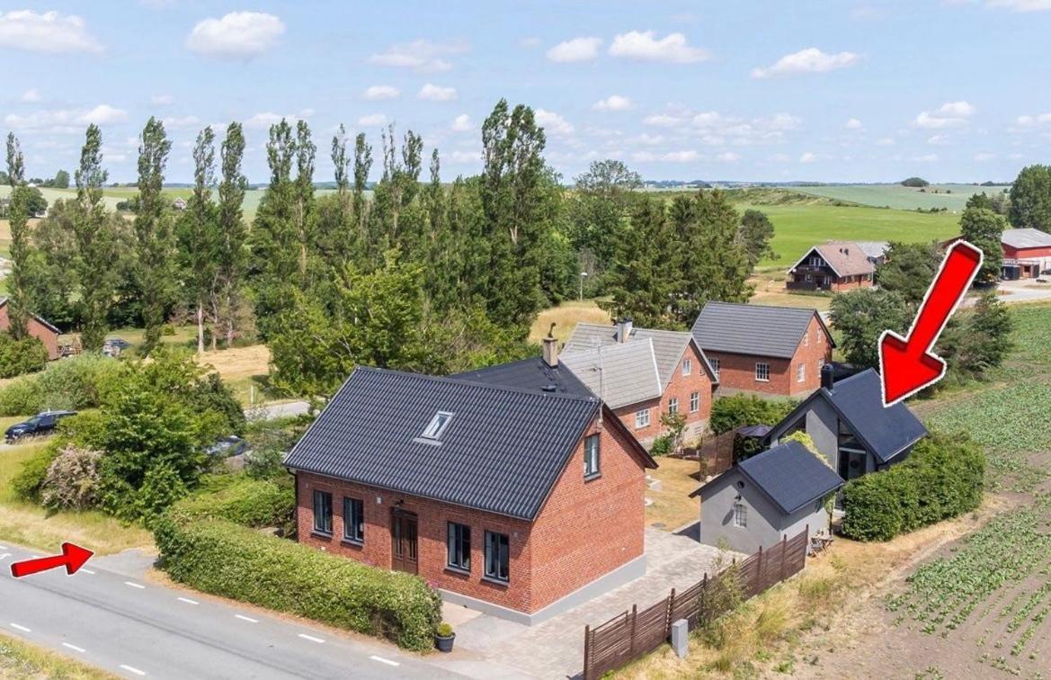 Gaesthus I Naturskoent Laege Genarp Exterior foto